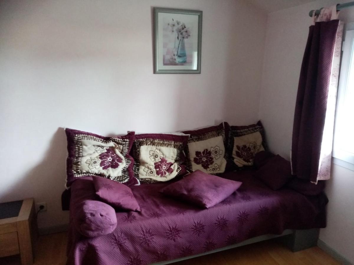 Les Tourterelles Bed & Breakfast Chabournay Dış mekan fotoğraf