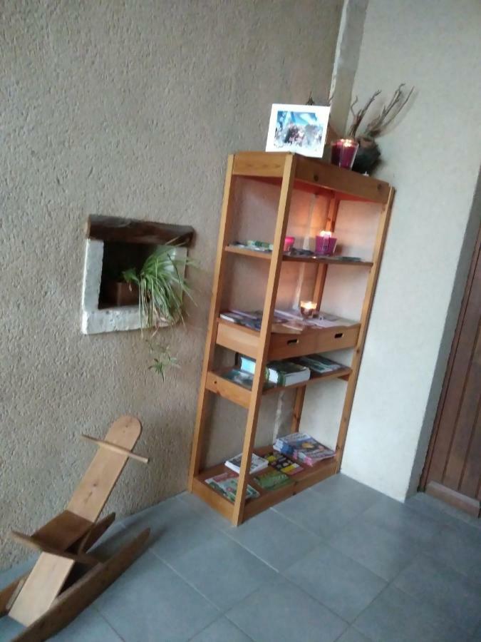 Les Tourterelles Bed & Breakfast Chabournay Dış mekan fotoğraf